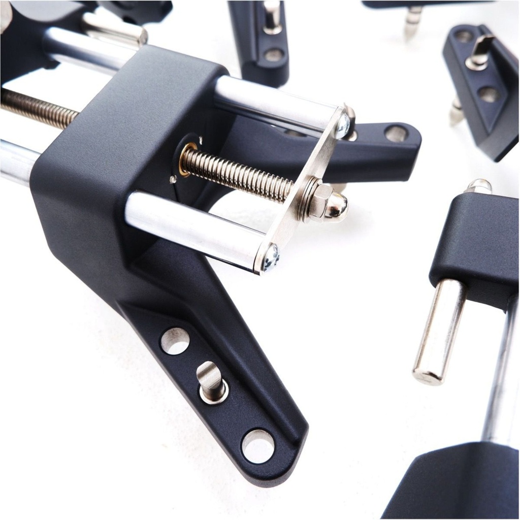Sharkeye 4x4 Point Wheel Clamps - Set Of 4