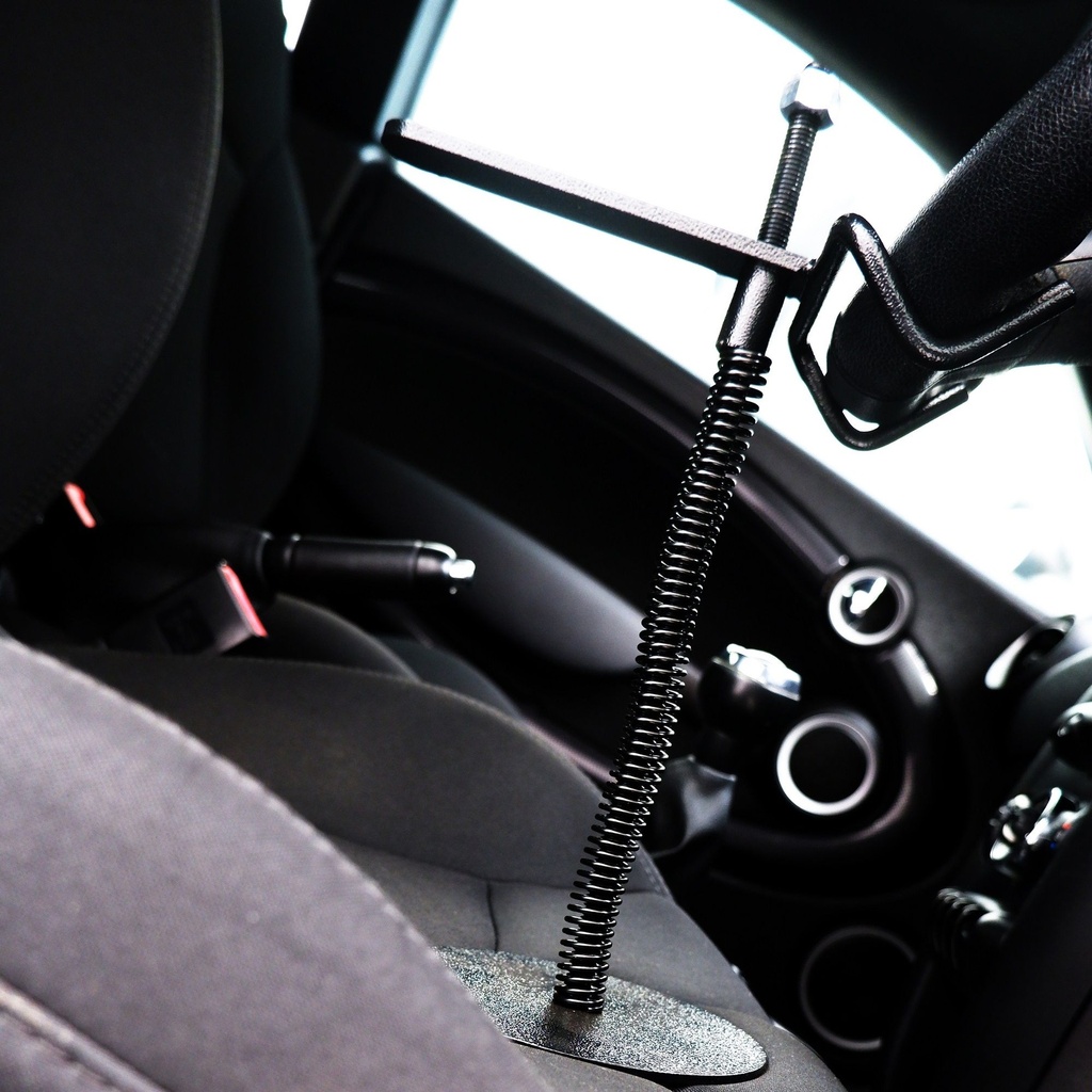 Sharkeye Dish Turn Plates And Steering Wheel Clamp Standard Accessory Pack