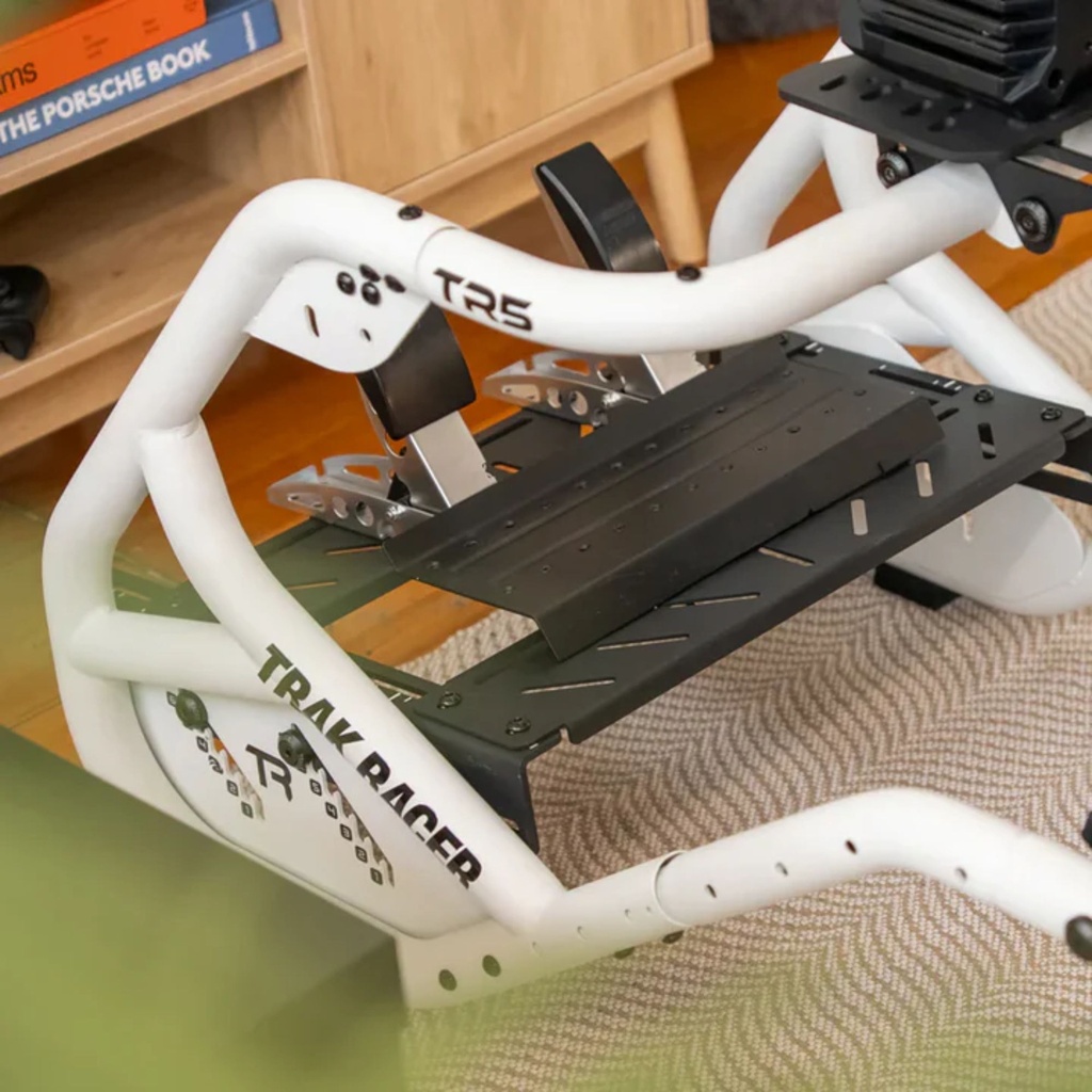 Trak Racer TR5 Hybrid Racing Simulator
