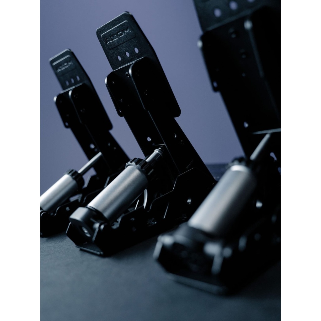 Moza SRP2 Pedals