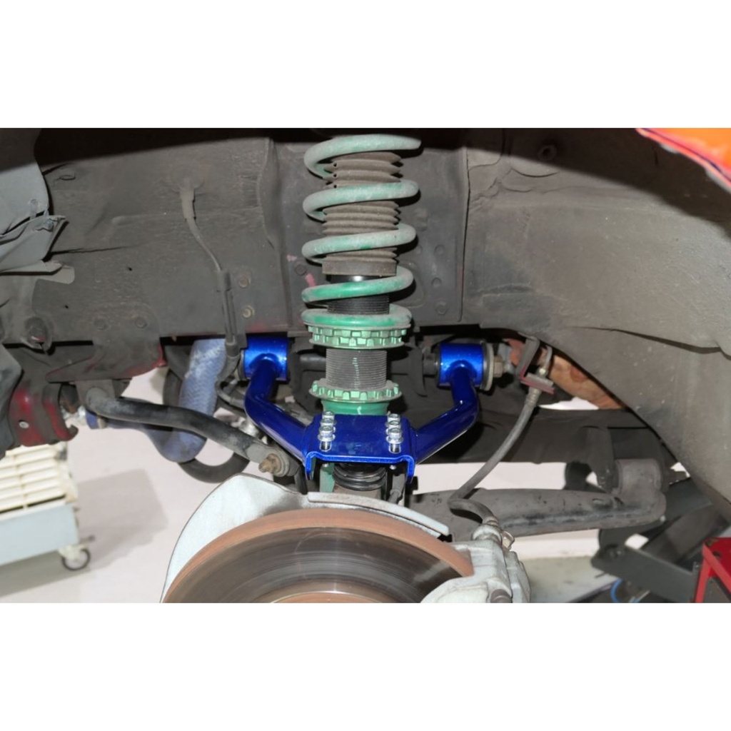 Hardrace Front Upper Camber Kit
