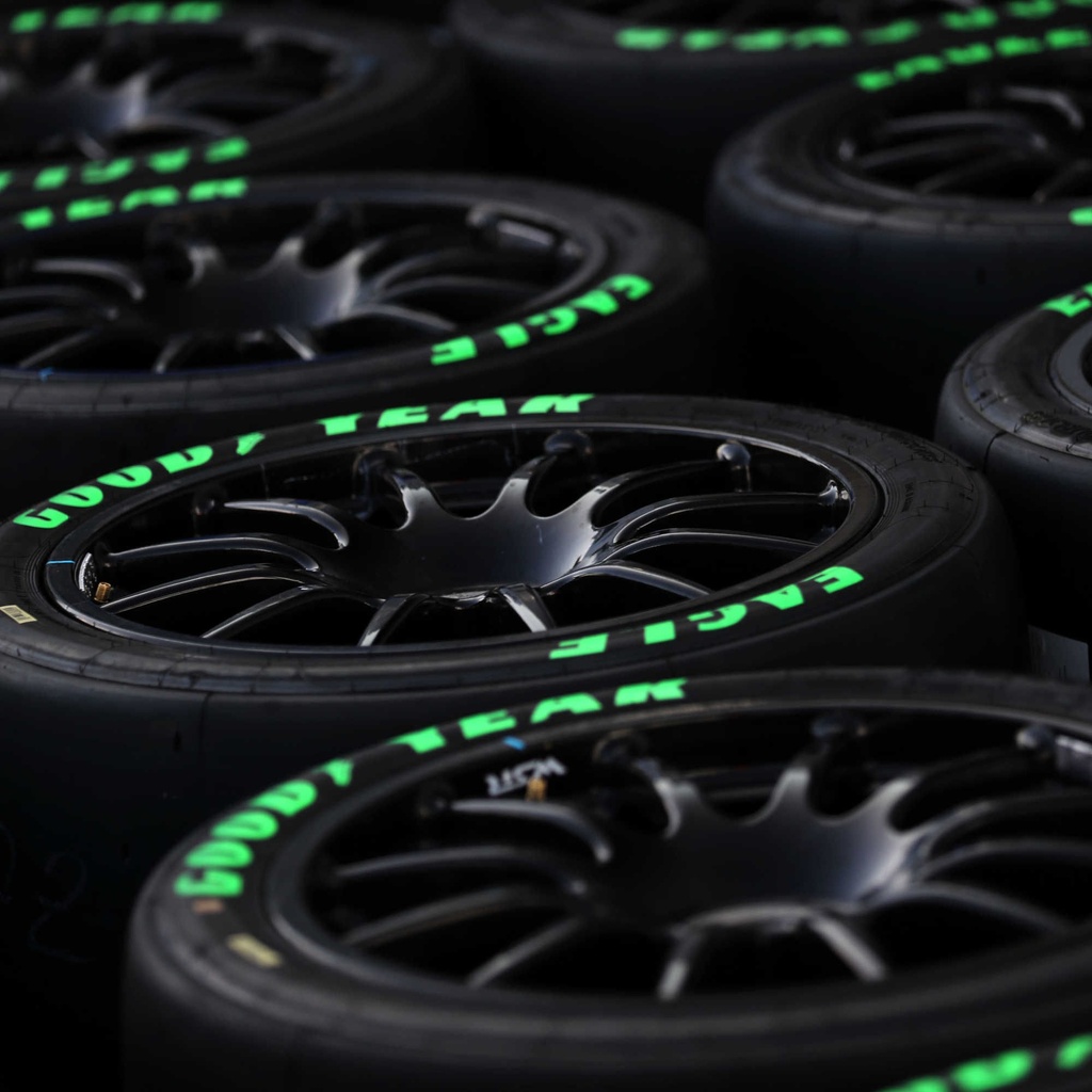 Team Dynamics Pro Race 1.3 BTCC Alloy Wheels In Black Gloss Set Of 4
