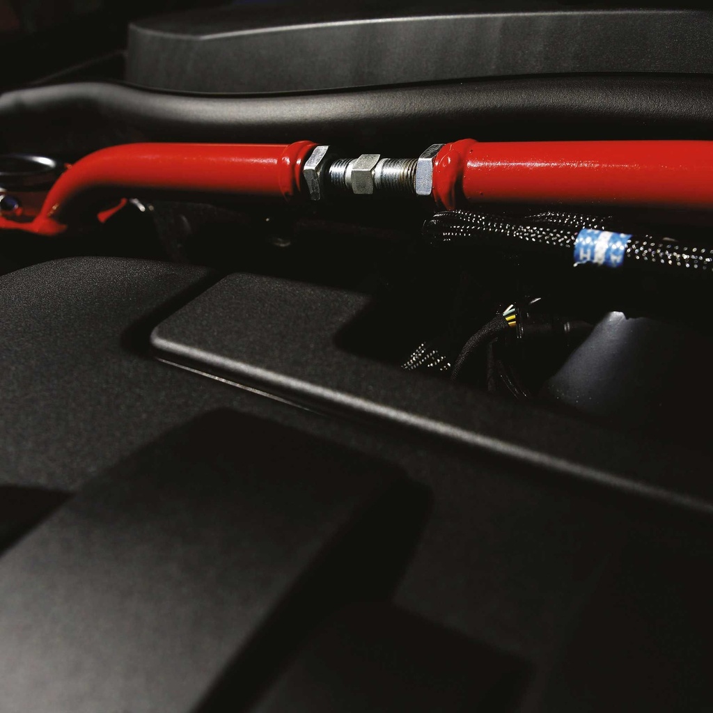 [OMPMA0-1805] OMP Strut Brace