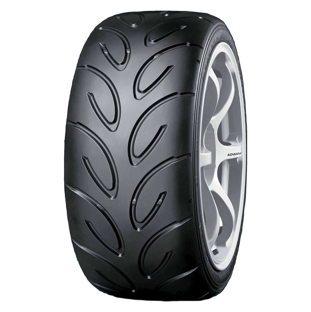 [7001520-3834685] Yokohama Advan A050 Tyre
