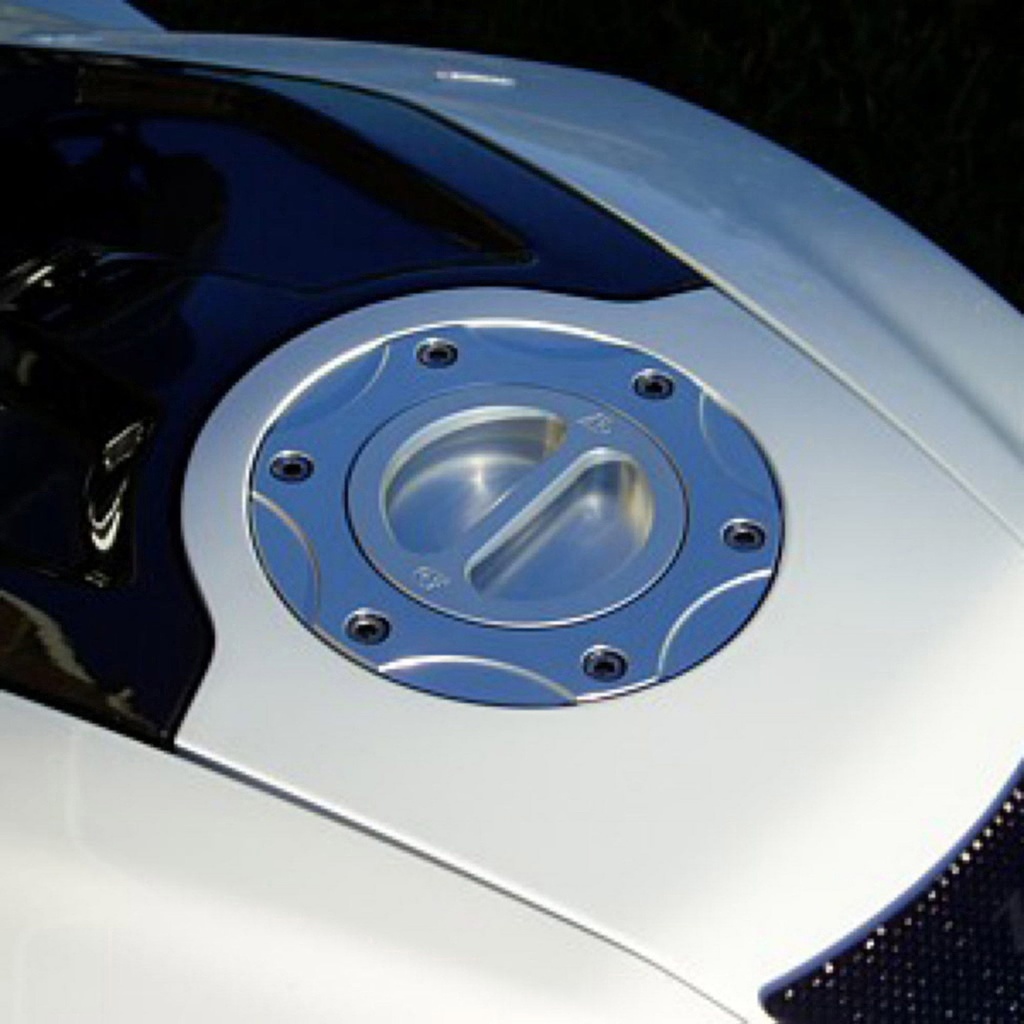 [OBEFUE-7044-SLV-SLV] Oberon Motorcycle Fuel Cap And Body